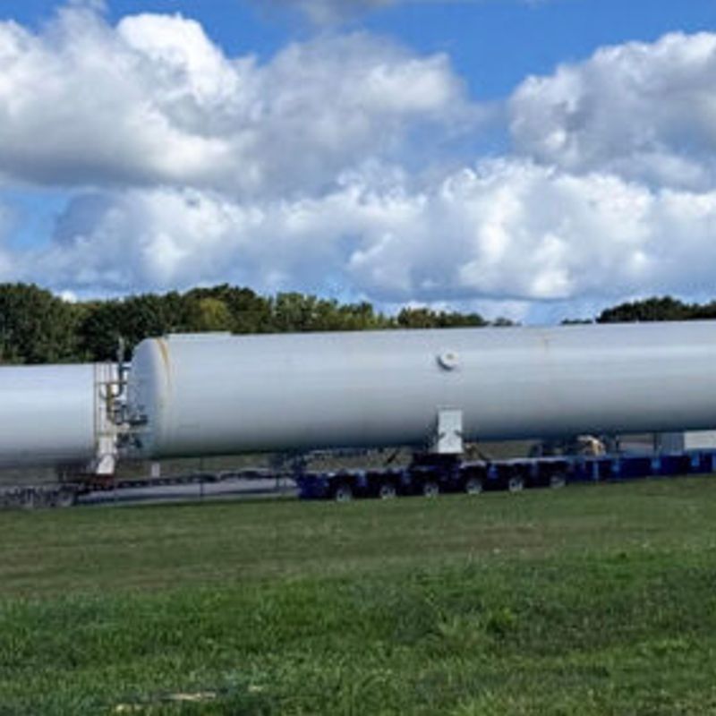 Ambercor Shipping delivers oversized storage tanks in USA